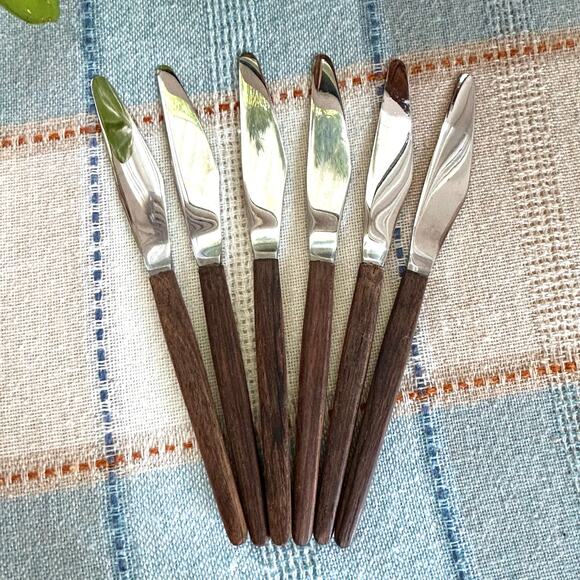 Set of 6 Vintage Butler England Butter Knives, Stainless Steel with Wood Handles - Picture 8 of 14
